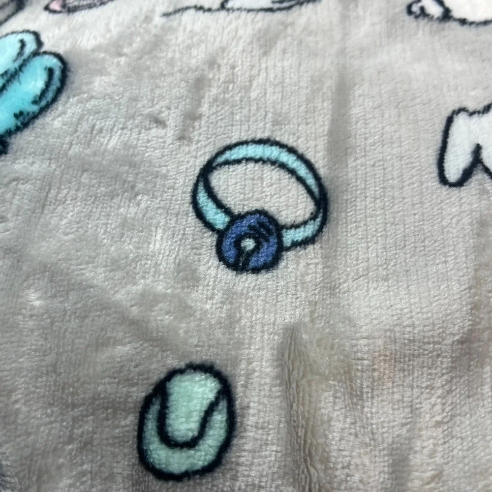 Berkshire Opulence Plush Pet Throw Blanket Dog Cat Collar Print Gray 50x60 NWT